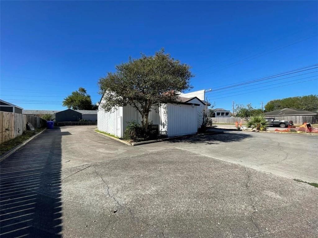701 Everhart Corpus Christi TX 78411