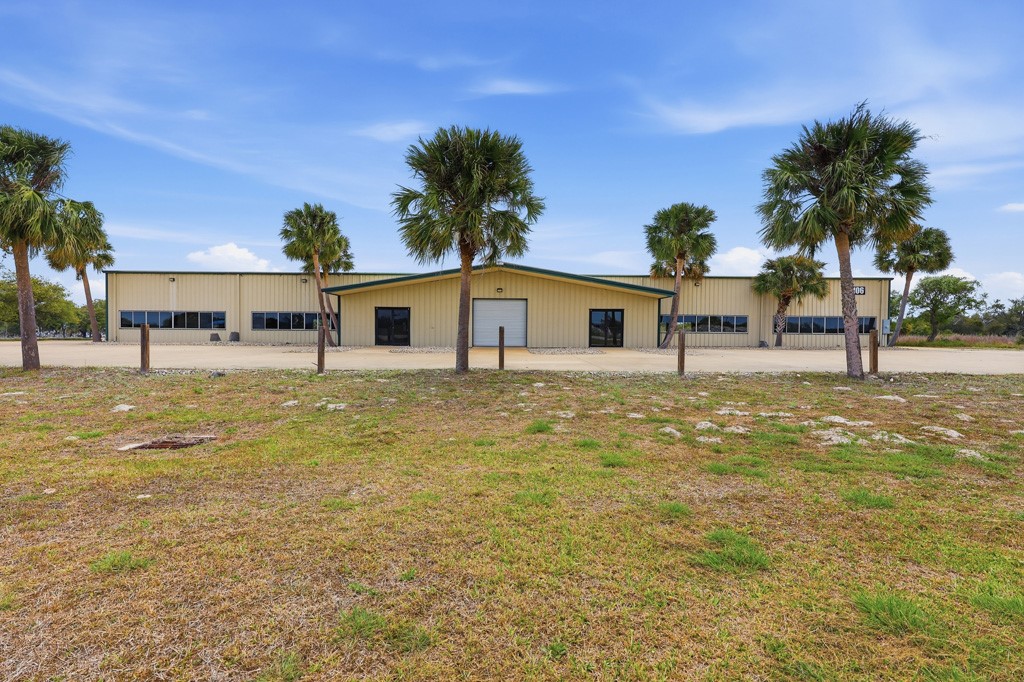 1106 State Highway 35 Rockport TX 78382
