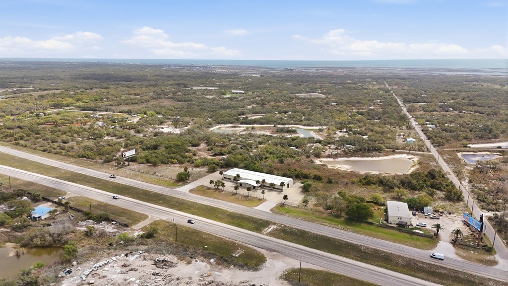 1106 State Highway 35 Rockport TX 78382
