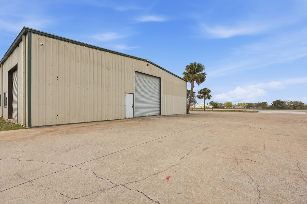 1106 State Highway 35 Rockport TX 78382