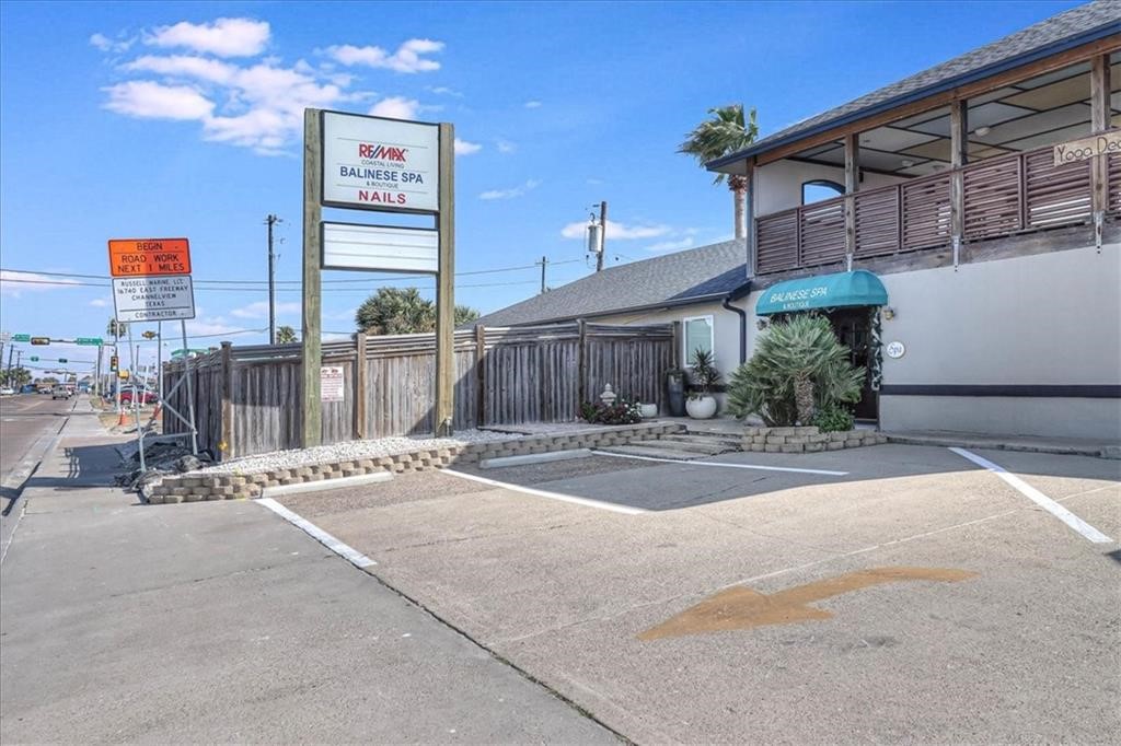 121 Cut Off Port Aransas TX 78373