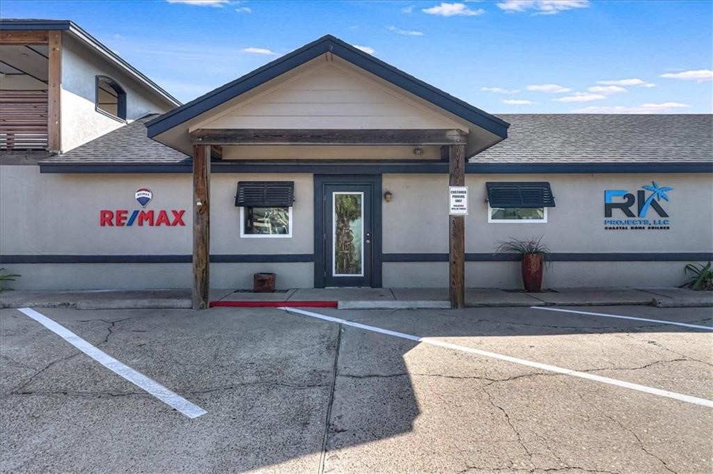 121 Cut Off Port Aransas TX 78373