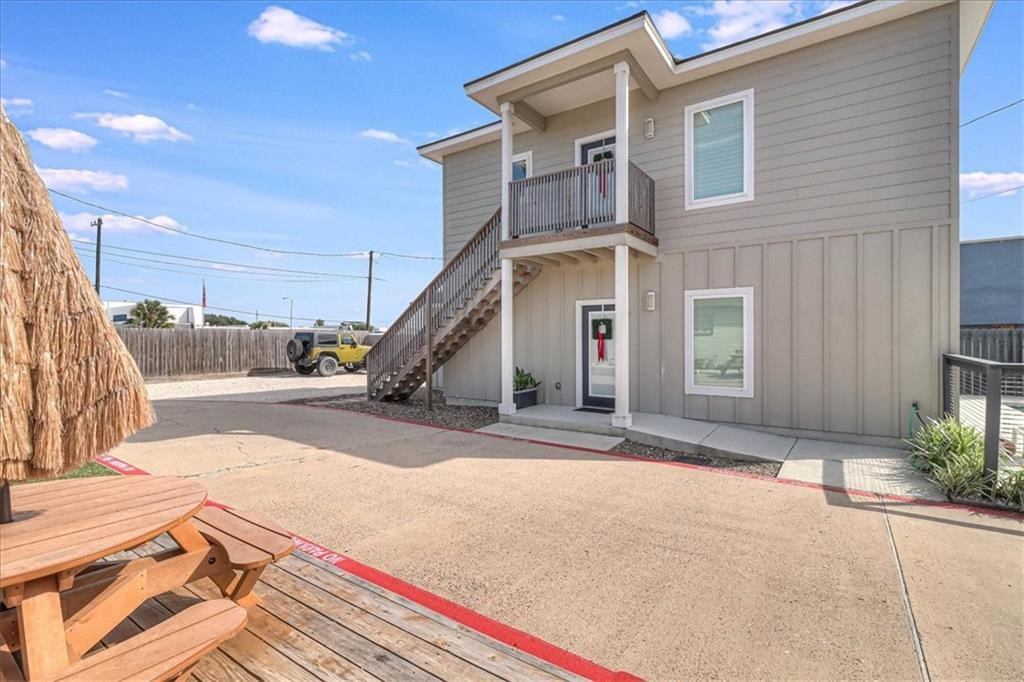 121 Cut Off Port Aransas TX 78373