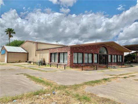 611 Lincoln Avenue Robstown TX 78380