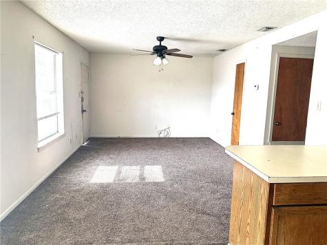 204 W Walton Street Beeville TX 78102