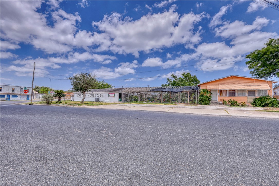 1917 Ayers Street Corpus Christi TX 78404