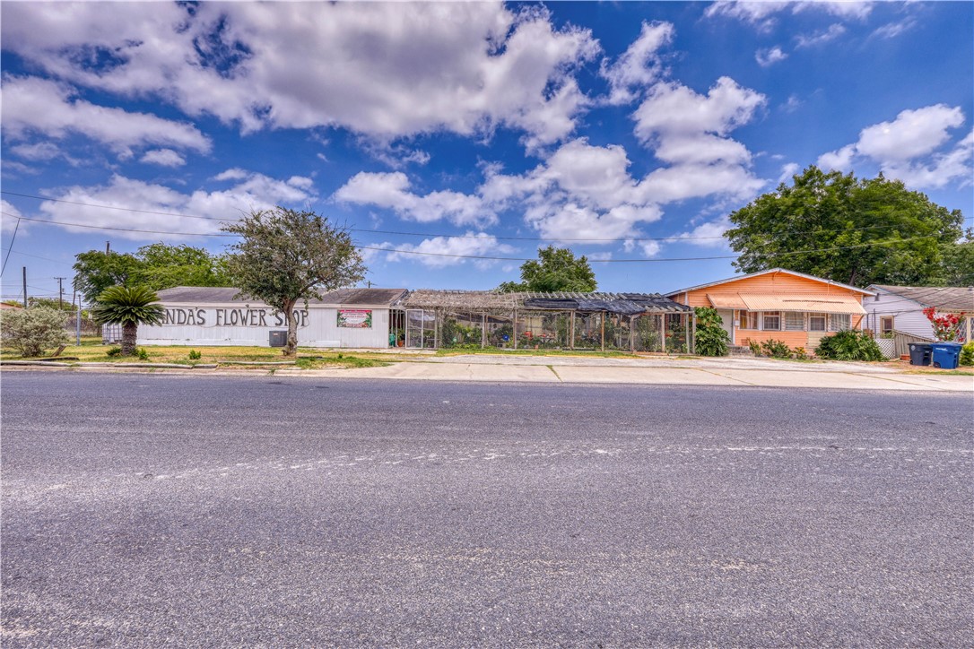 1917 Ayers Street Corpus Christi TX 78404