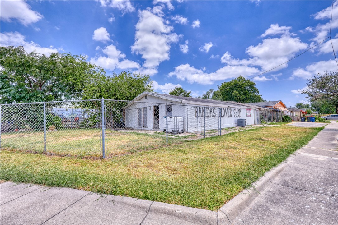 1917 Ayers Street Corpus Christi TX 78404