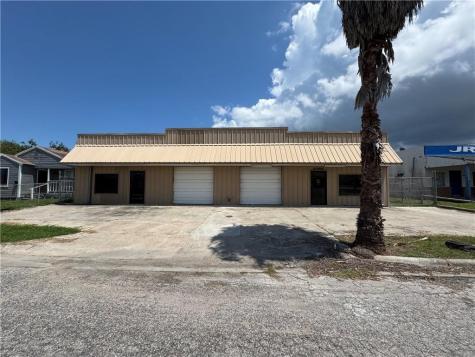 2828 Cleo Street Corpus Christi TX 78405
