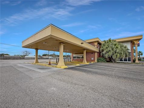 1031 Us Highway Portland TX 78374