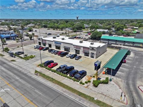 5333 S Staples Street Corpus Christi TX 78411