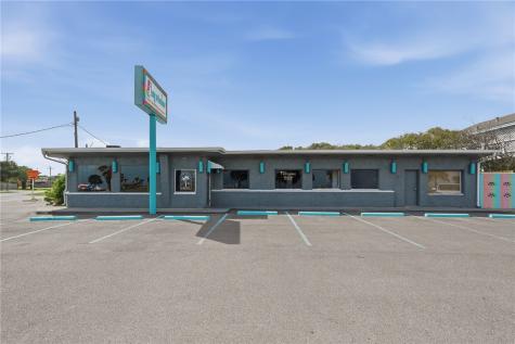 701 Highway 35 N Rockport TX 78382