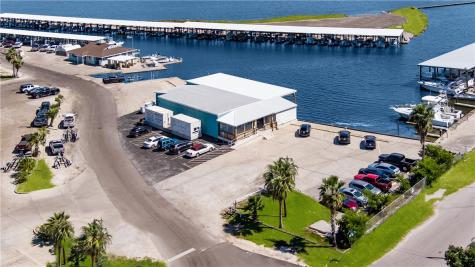 4242 Laguna Shores Corpus Christi TX 78418