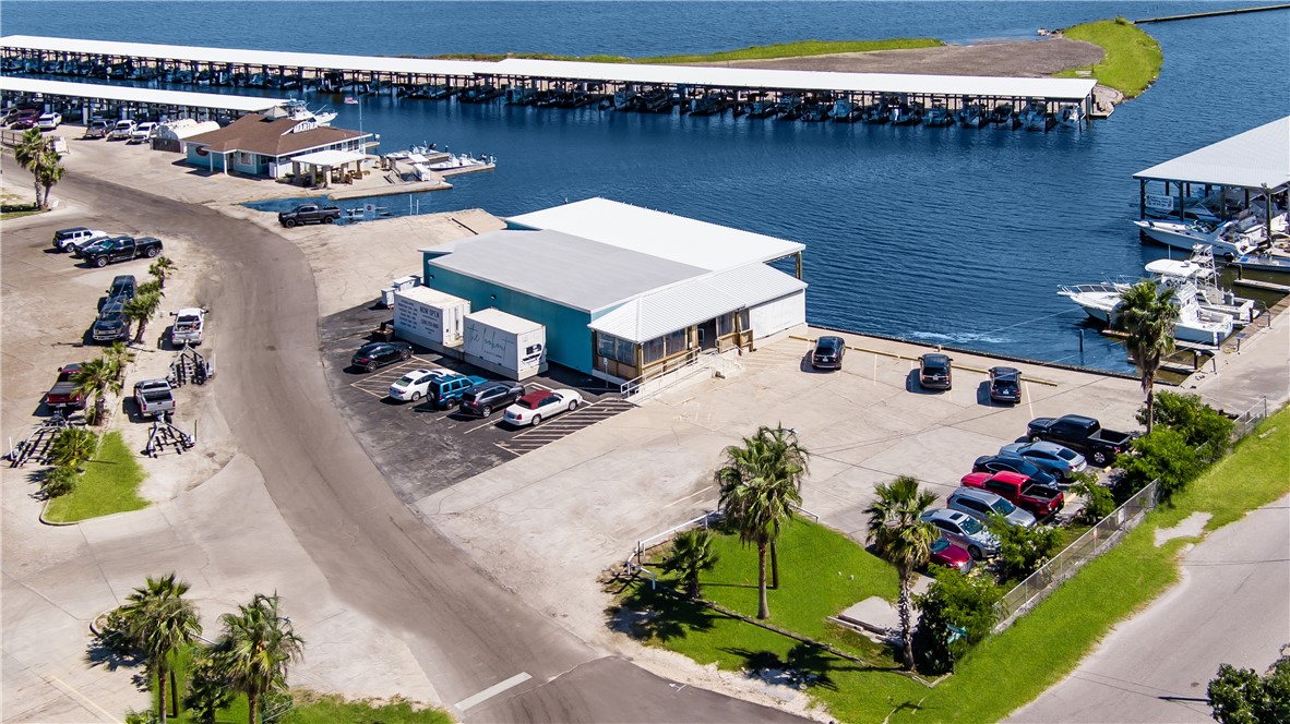 4242 Laguna Shores Corpus Christi TX 78418