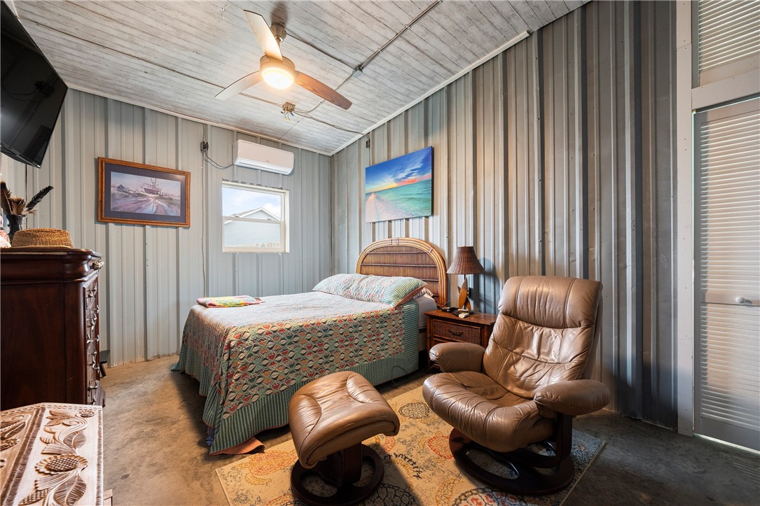 206 Highway 35 S Rockport TX 78382
