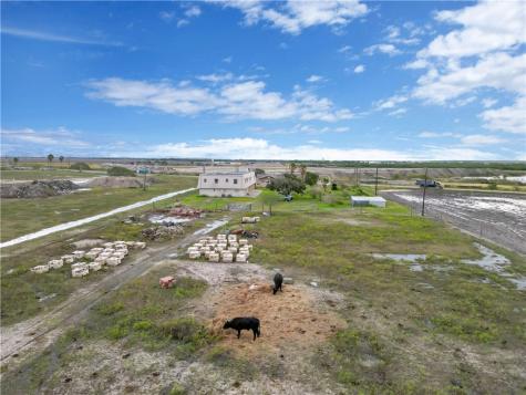 2977 Cr 37 Corpus Christi TX 78417