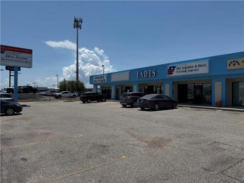 1605 Us Highway Portland TX 78374