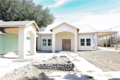 1311 S Gulf Street Alice TX 78332