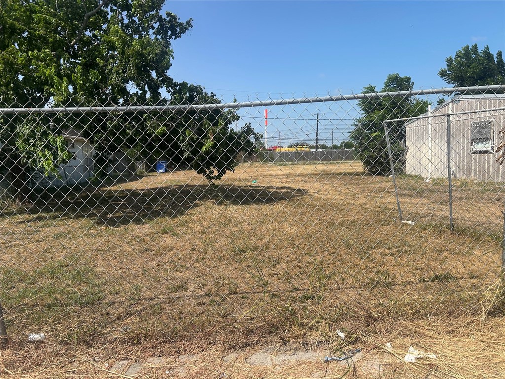 2741, 2745 S. Port Avenue Corpus Christi TX 78405