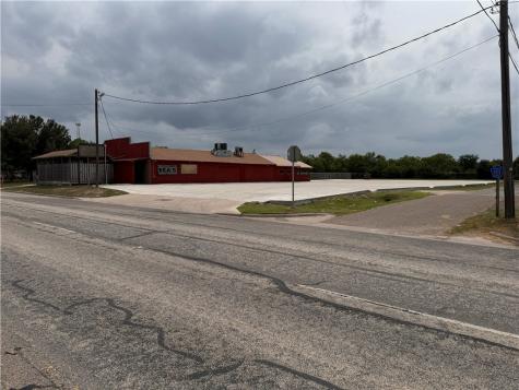 2341 N Highway 281 Alice TX 78332