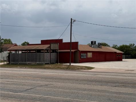 2341 N Highway 281 Alice TX 78332