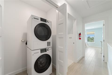 1806 Highway 35 N. Rockport TX 78382
