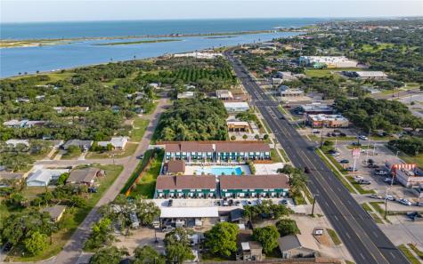 1806 Highway 35 N. Rockport TX 78382