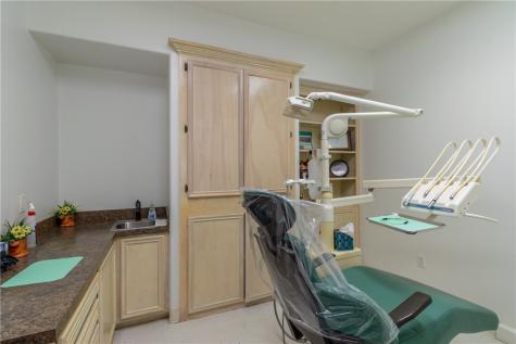 215 E 1st Street Alice TX 78332