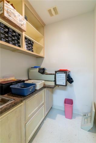 215 E 1st Street Alice TX 78332