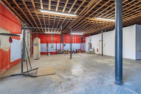 215 E 1st Street Alice TX 78332