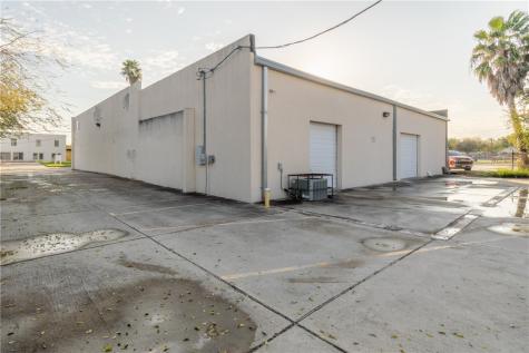 215 E 1st Street Alice TX 78332