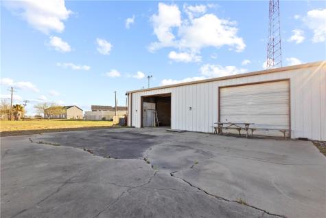 612 Us Highway 77 S Bypass Robstown TX 78380