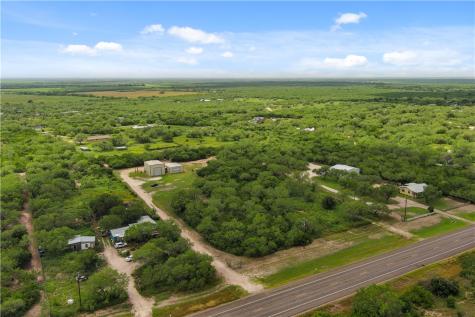 7711 Highway 359 Orange Grove TX 78372