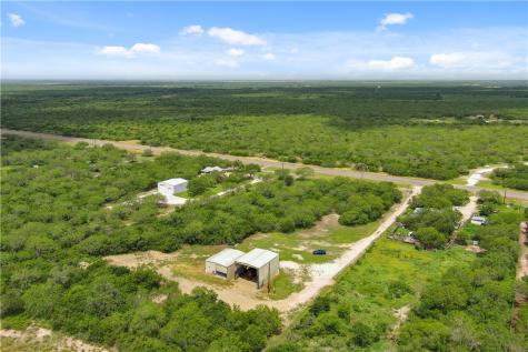 7711 Highway 359 Orange Grove TX 78372
