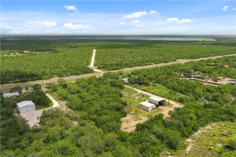 7711 Highway 359 Orange Grove TX 78372