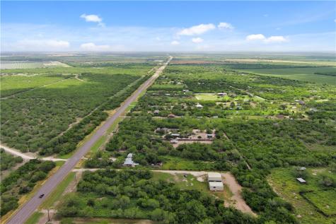 7711 Highway 359 Orange Grove TX 78372