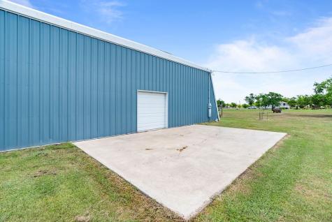 512 Main Street Austwell TX 77950