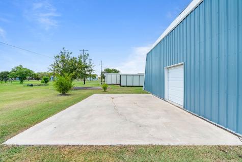 512 Main Street Austwell TX 77950