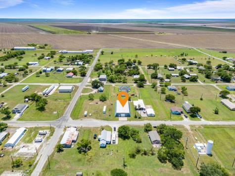 512 Main Street Austwell TX 77950