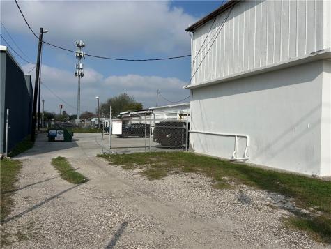 4001 Ayers Street Corpus Christi TX 78415