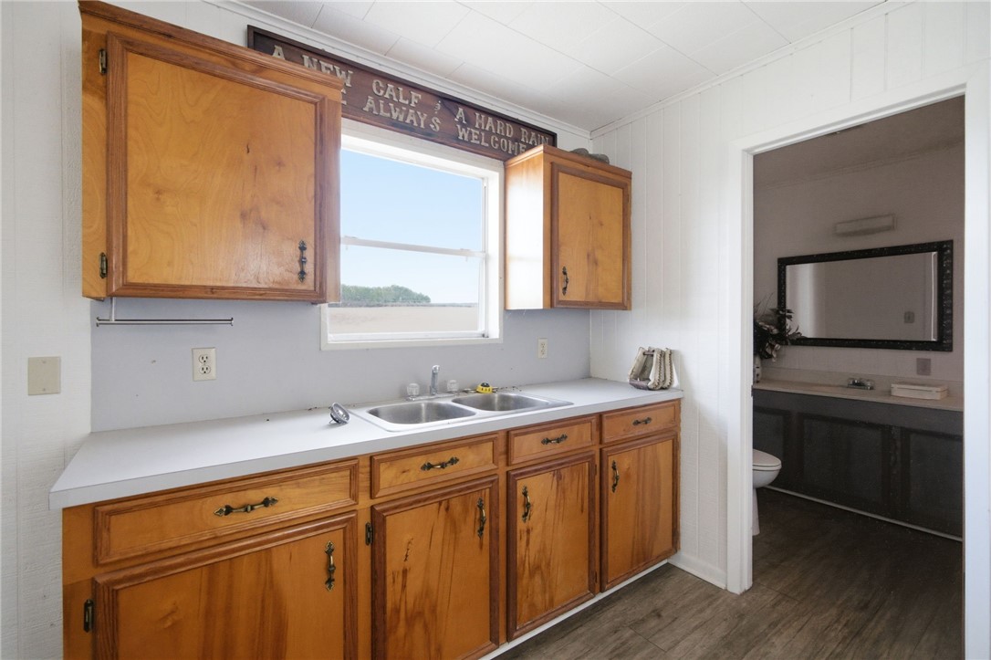 100 County Road 133 George West TX 78022