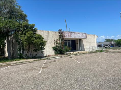 900 Moore Avenue Portland TX 78374