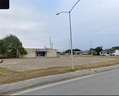 900 Moore Avenue Portland TX 78374