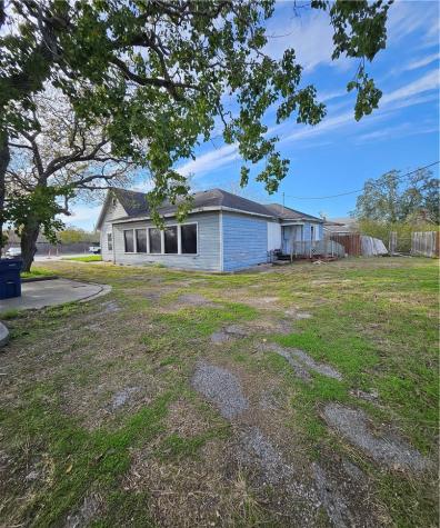 2848 S Alameda Street Corpus Christi TX 78404