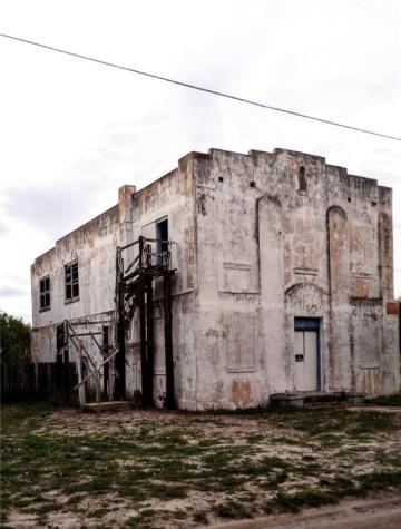 601 S Chester Street Falfurrias TX 78355