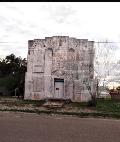 601 S Chester Street Falfurrias TX 78355