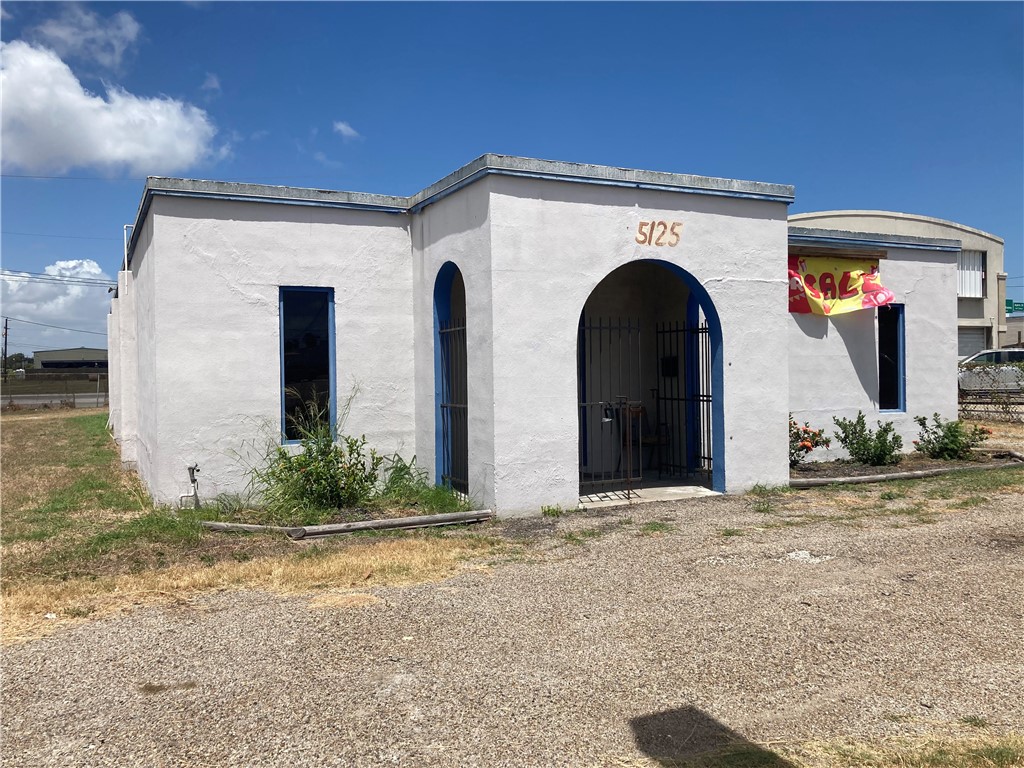 5125 Carroll Corpus Christi TX 78415