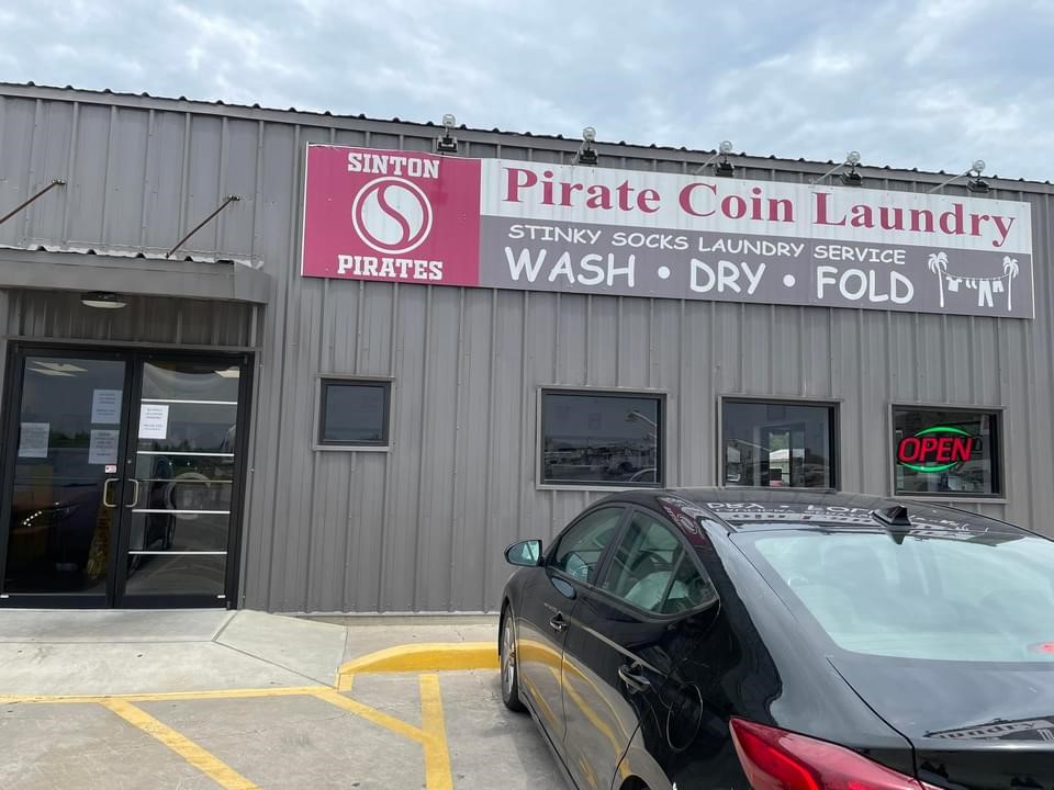 321 E Sinton Street Sinton TX 78387
