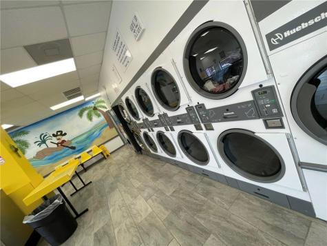 321 E Sinton Street Sinton TX 78387