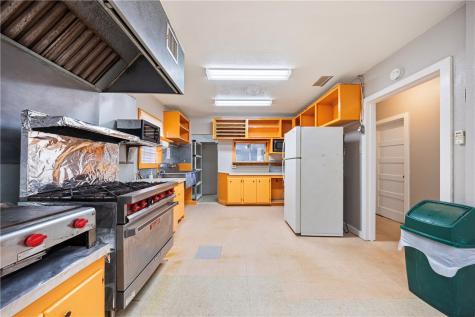 519 Avenue B Sinton TX 78387
